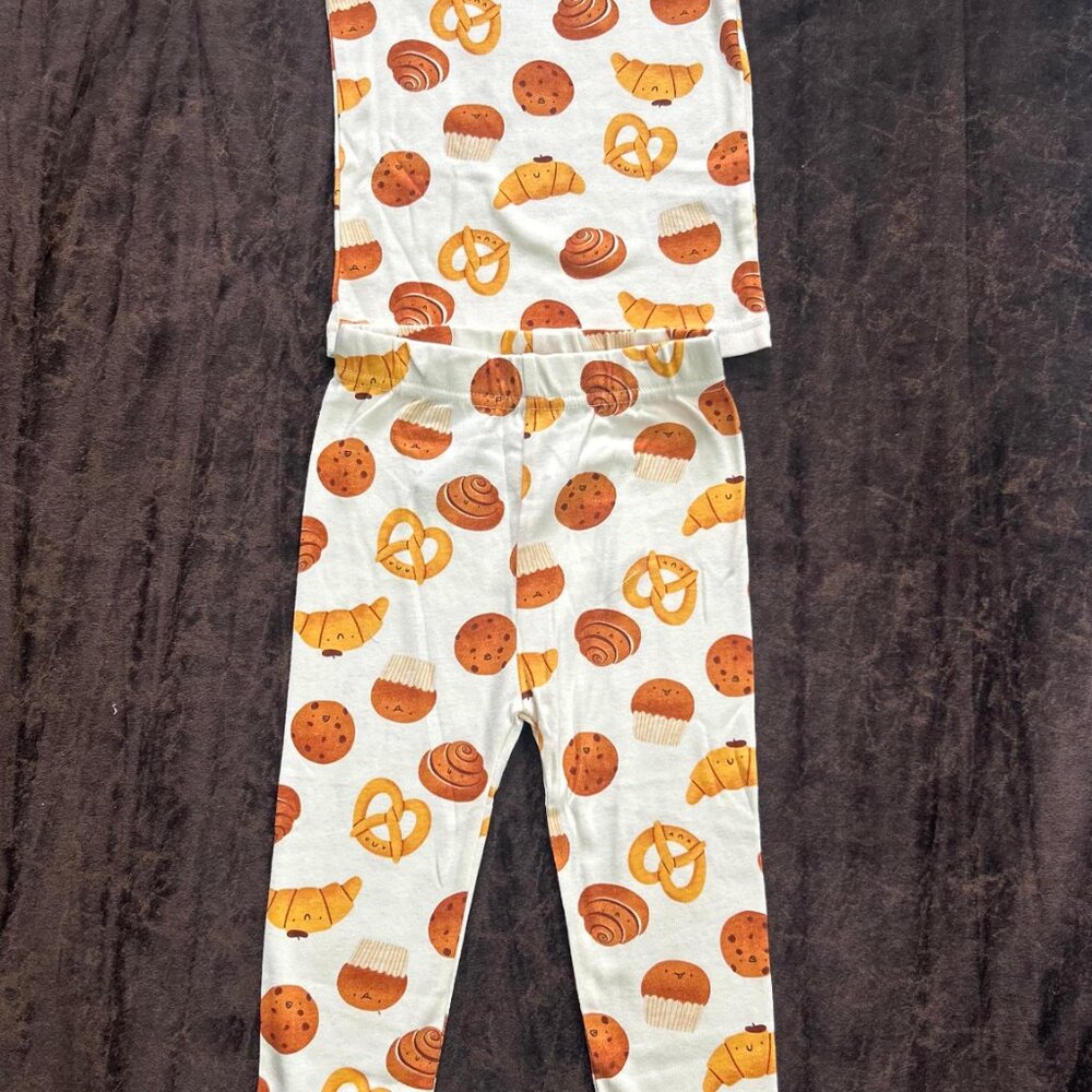 Toddler Short Sleeve Pajamas - Cute Pastry & Croissant Print Sleepwear - Picture 5 of 5